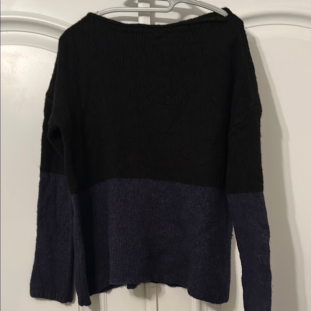 Vince Black and Navy Colorblock Sweater